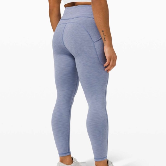 Lululemon Invigorate High-Rise Tight 25"
Heathered Water Drop Size 4 - Picture 2 of 8